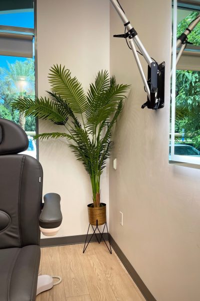 DermaLUX treatment room